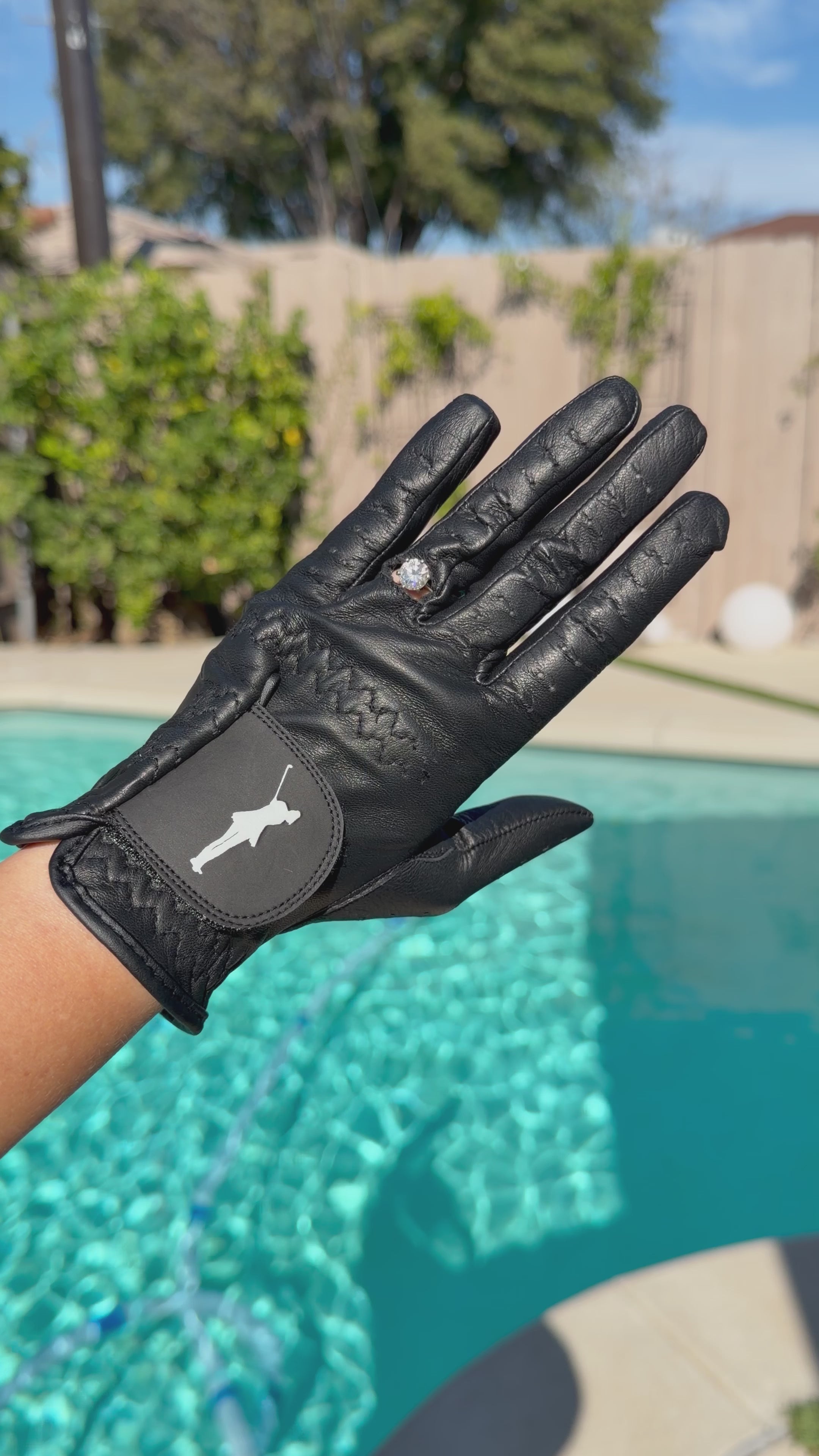 Women’s ring golf glove